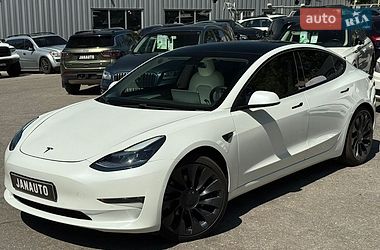 Седан Tesla Model 3 2021 в Харькове