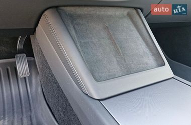 Седан Tesla Model 3 2024 в Миколаєві
