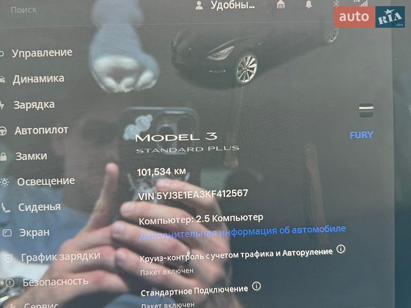 Седан Tesla Model 3 2019 в Киеве
