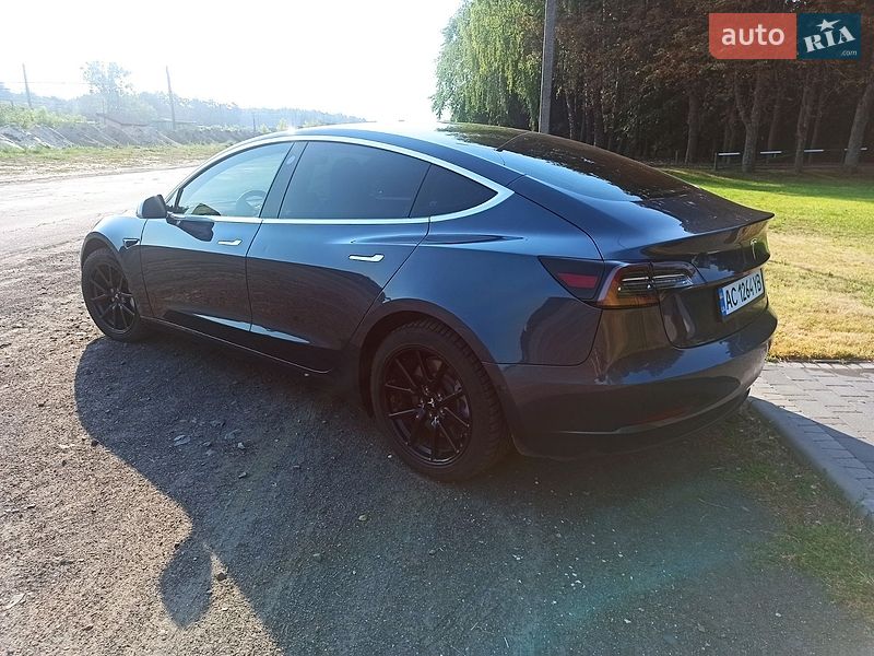 Седан Tesla Model 3 2019 в Киверцах фото 5 Седан Tesla Model 3 2019 в Киверцах