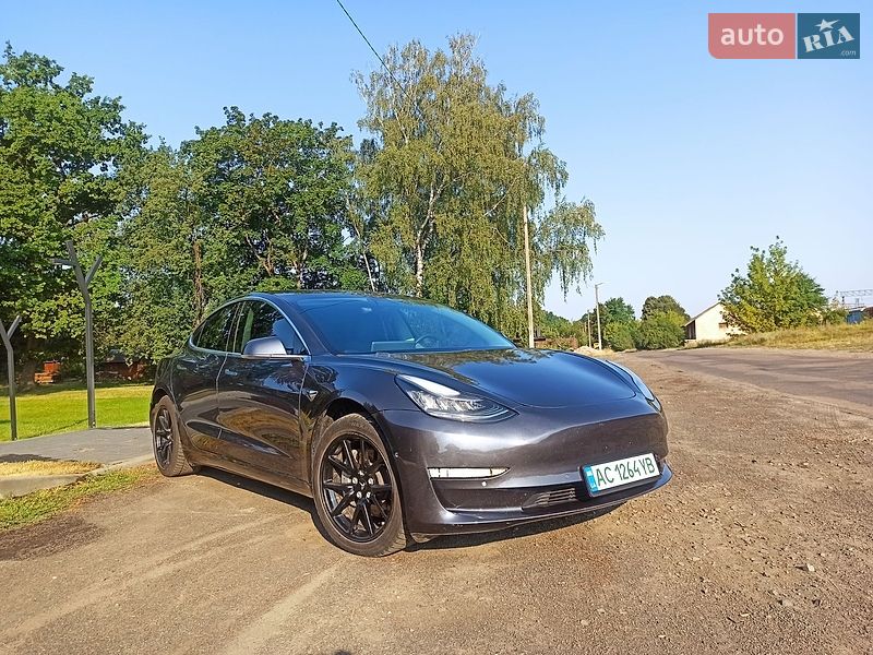 Седан Tesla Model 3 2019 в Киверцах фото 10 Седан Tesla Model 3 2019 в Киверцах