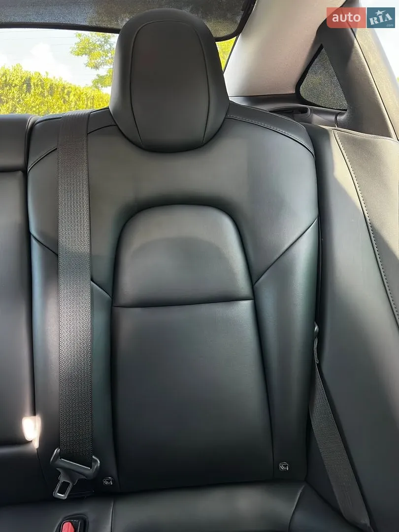 2021 Tesla Model 3 - мініатюра 10