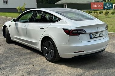 Седан Tesla Model 3 2021 в Луцке
