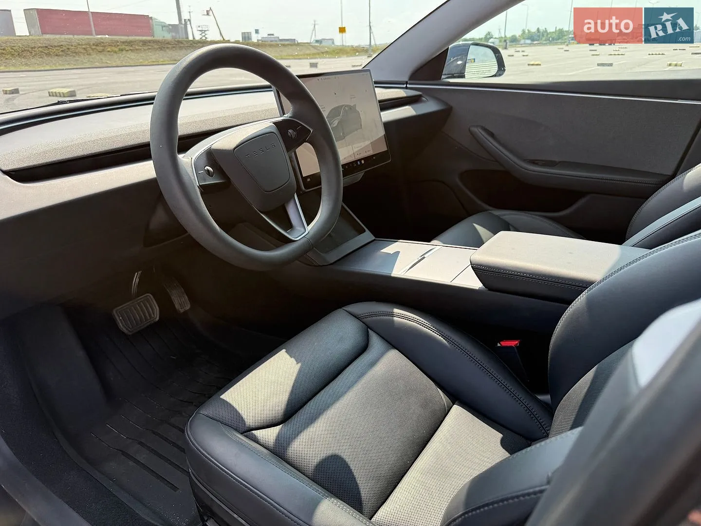 2024 Tesla Model 3 - мініатюра 8