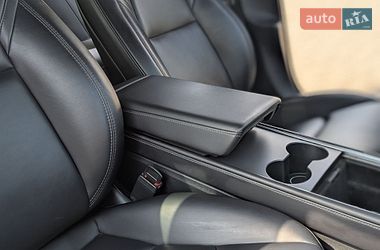 Седан Tesla Model 3 2021 в Ивано-Франковске