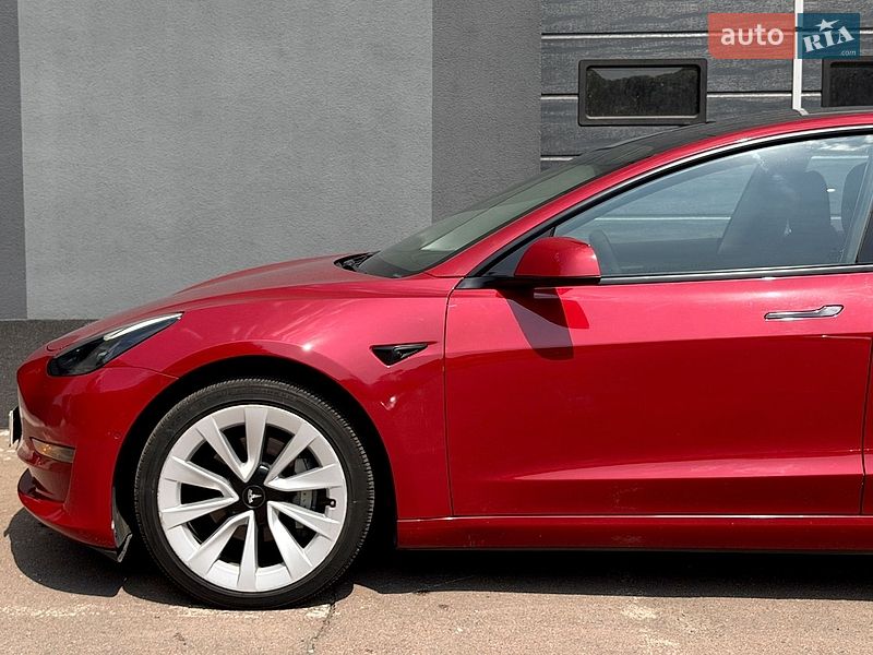 Седан Tesla Model 3 2022 в Киеве фото 5 Седан Tesla Model 3 2022 в Киеве