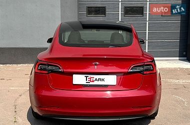 Седан Tesla Model 3 2022 в Киеве фото 9 Седан Tesla Model 3 2022 в Киеве