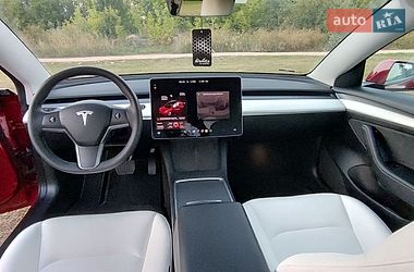Седан Tesla Model 3 2022 в Полтаві