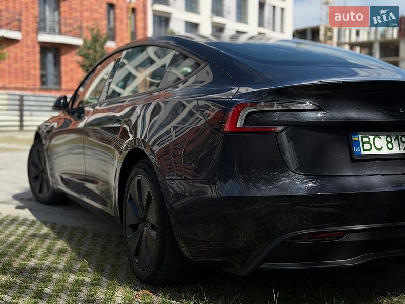 Седан Tesla Model 3 2025 в Самборі фото 8 Седан Tesla Model 3 2025 в Самборі