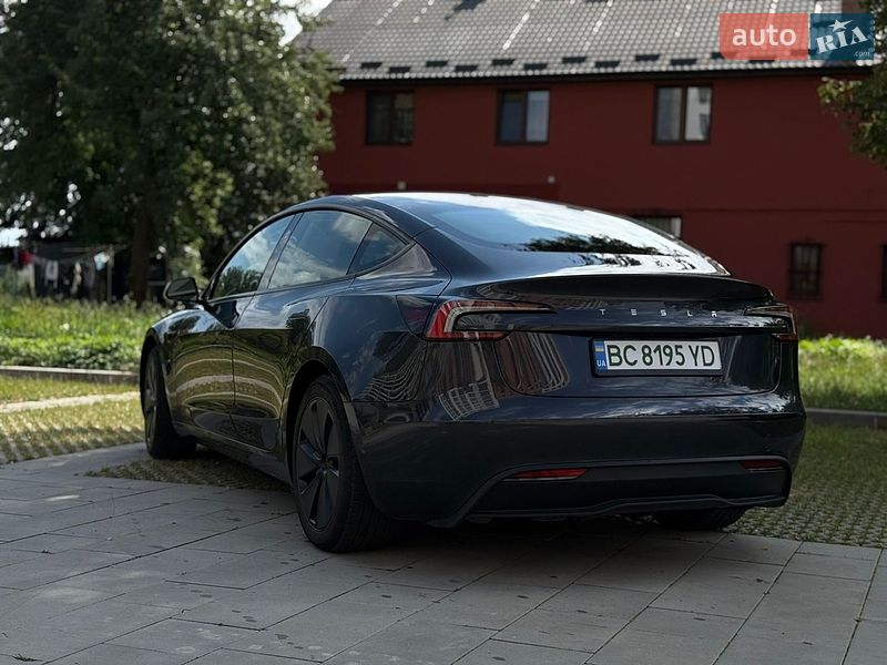 Седан Tesla Model 3 2025 в Самборі фото 15 Седан Tesla Model 3 2025 в Самборі