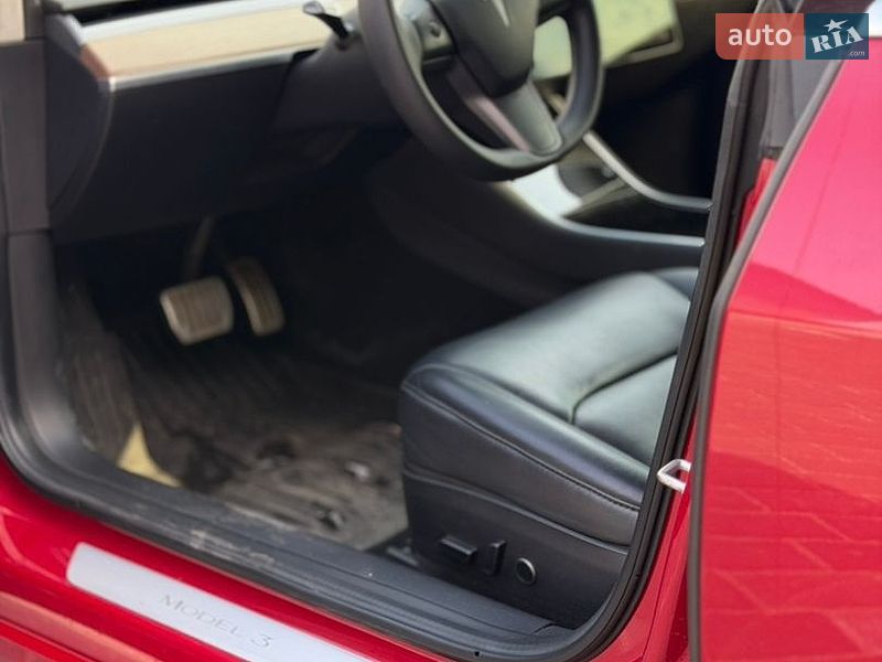 Седан Tesla Model 3 2018 в Харкові фото 16 Седан Tesla Model 3 2018 в Харкові