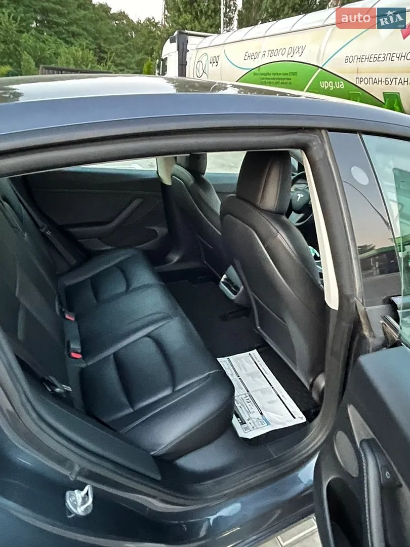 2022 Tesla Model 3 - мініатюра 13