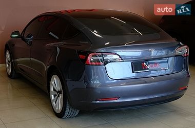 Седан Tesla Model 3 2023 в Одесі