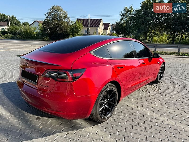 Седан Tesla Model 3 2020 в Виннице фото 7 Седан Tesla Model 3 2020 в Виннице
