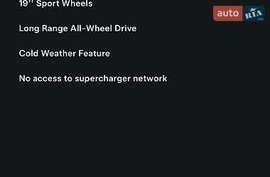 Седан Tesla Model 3 2023 в Івано-Франківську