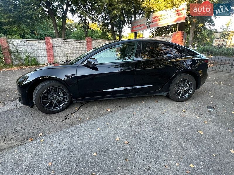 Седан Tesla Model 3 2021 в Хмельницькому