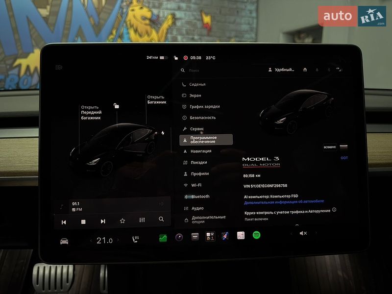 Седан Tesla Model 3 2022 в Львові