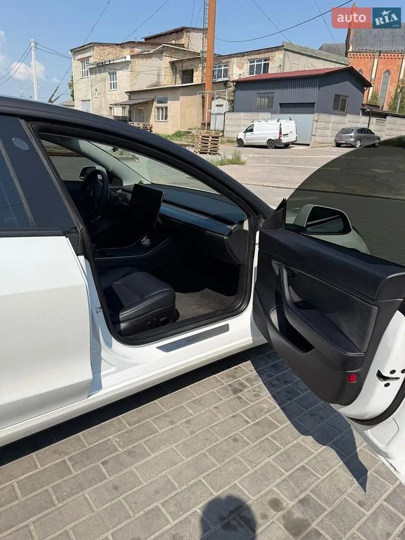 2020 Tesla Model 3 - мініатюра 15