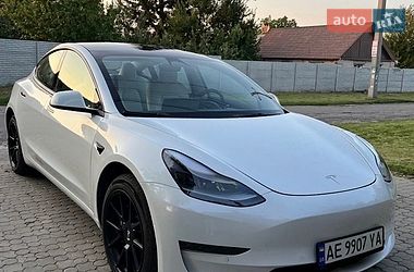 Седан Tesla Model 3 2022 в Днепре Седан Tesla Model 3 2022 в Днепре