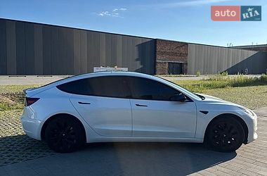 Седан Tesla Model 3 2022 в Хмельницком фото 4 Седан Tesla Model 3 2022 в Хмельницком