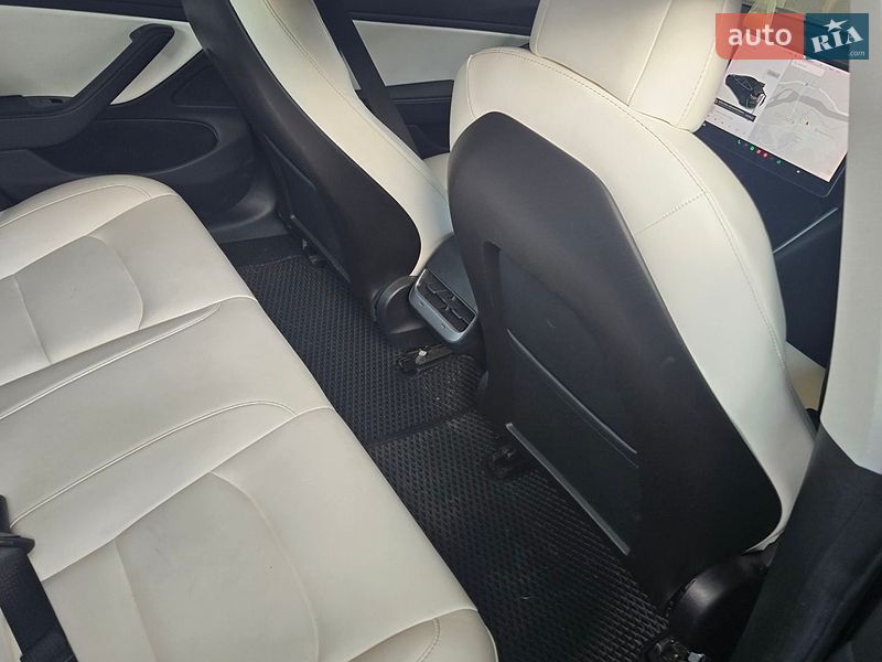 Седан Tesla Model 3 2019 в Хусті фото 15 Седан Tesla Model 3 2019 в Хусті