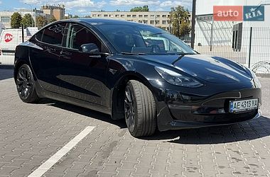 Седан Tesla Model 3 2022 в Киеве фото 6 Седан Tesla Model 3 2022 в Киеве