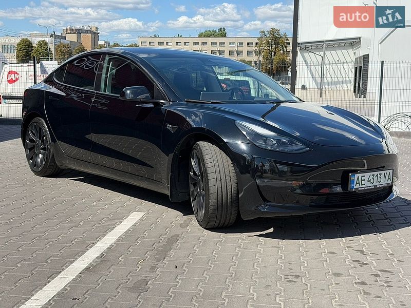 Седан Tesla Model 3 2022 в Киеве фото 6 Седан Tesla Model 3 2022 в Киеве