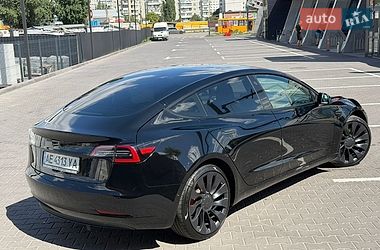 Седан Tesla Model 3 2022 в Киеве фото 10 Седан Tesla Model 3 2022 в Киеве