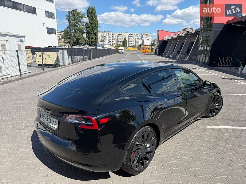 Седан Tesla Model 3 2022 в Киеве фото 12 Седан Tesla Model 3 2022 в Киеве