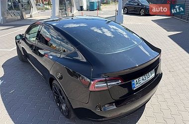 Седан Tesla Model 3 2022 в Киеве фото 11 Седан Tesla Model 3 2022 в Киеве