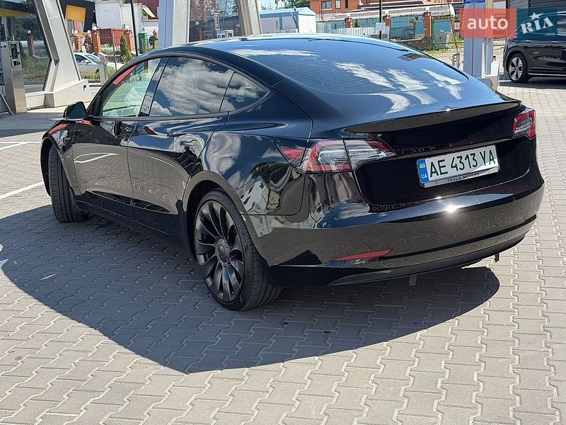 Седан Tesla Model 3 2022 в Киеве фото 8 Седан Tesla Model 3 2022 в Киеве