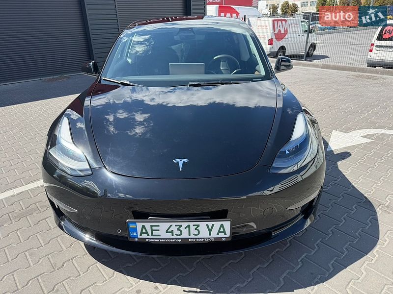 Седан Tesla Model 3 2022 в Киеве фото 15 Седан Tesla Model 3 2022 в Киеве