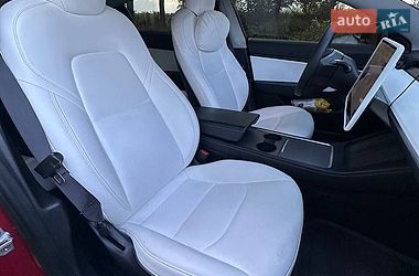 Седан Tesla Model 3 2020 в Киеве