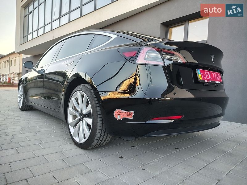 Седан Tesla Model 3 2019 в Ивано-Франковске фото 16 Седан Tesla Model 3 2019 в Ивано-Франковске