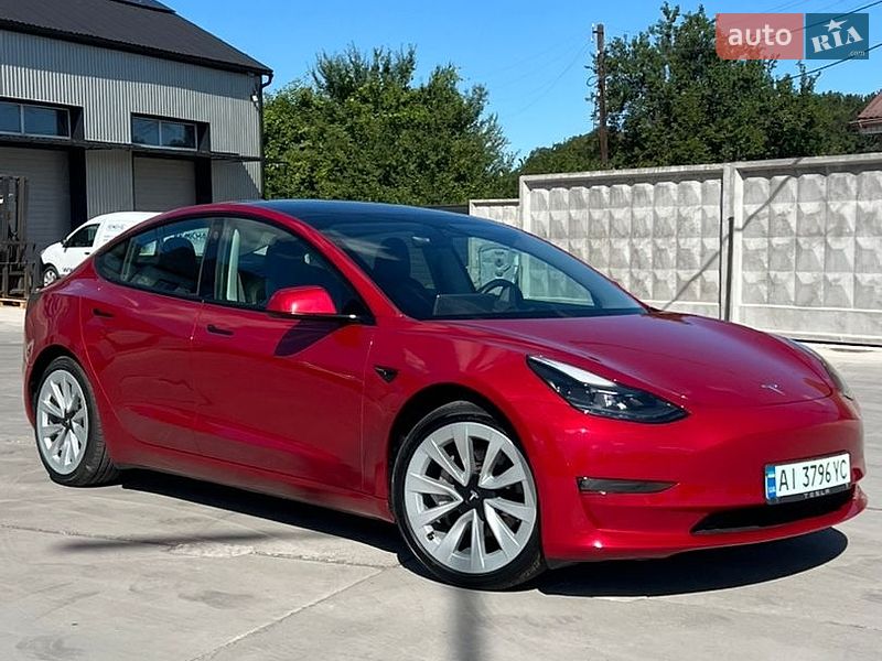 Седан Tesla Model 3 2021 в Білій Церкві