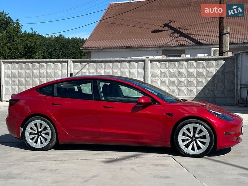 Седан Tesla Model 3 2021 в Білій Церкві
