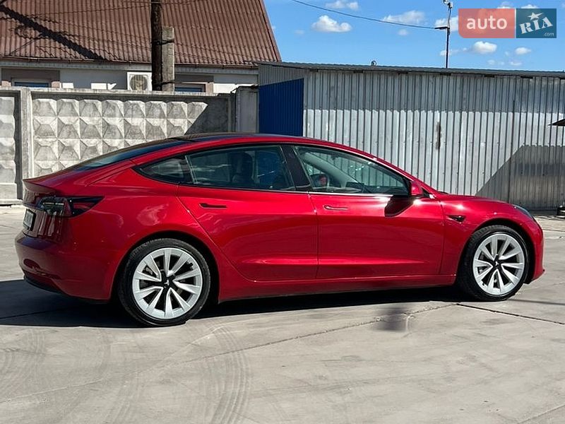 Седан Tesla Model 3 2021 в Білій Церкві