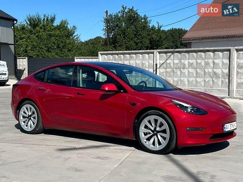 Седан Tesla Model 3 2021 в Білій Церкві