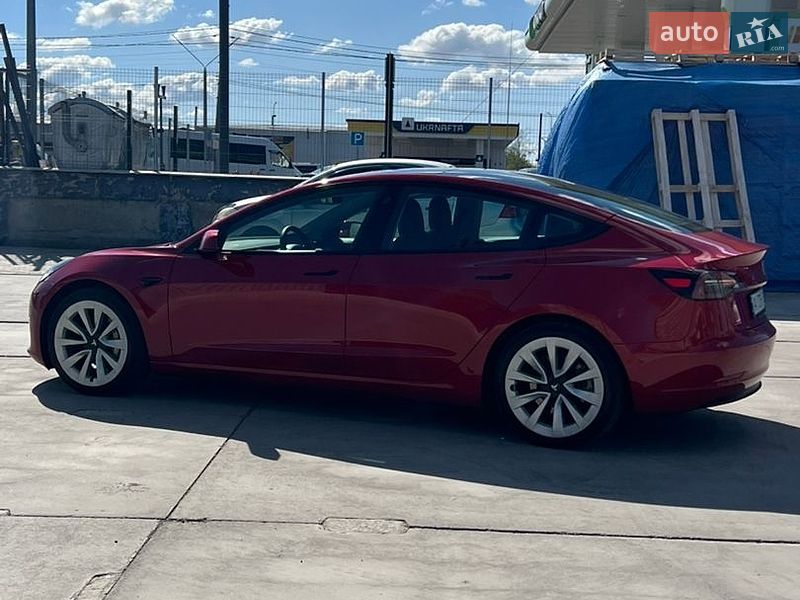 Седан Tesla Model 3 2021 в Білій Церкві