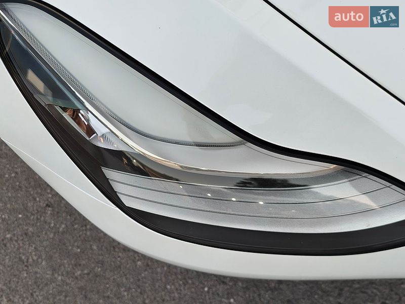 Седан Tesla Model 3 2020 в Киеве фото 9 Седан Tesla Model 3 2020 в Киеве