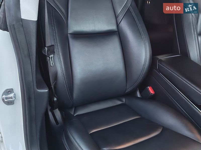 Седан Tesla Model 3 2020 в Киеве фото 32 Седан Tesla Model 3 2020 в Киеве