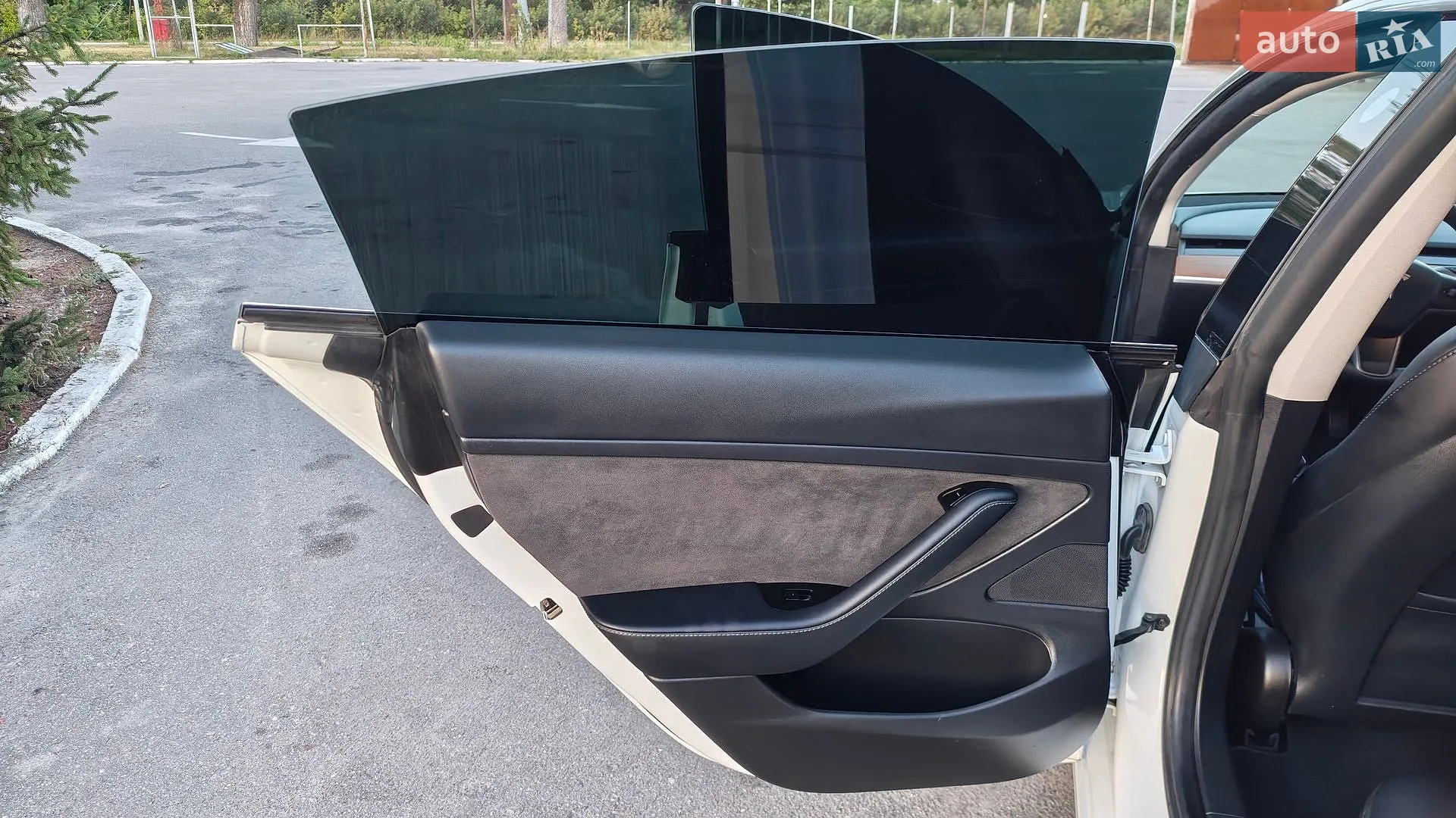 2020 Tesla Model 3 - мініатюра 42