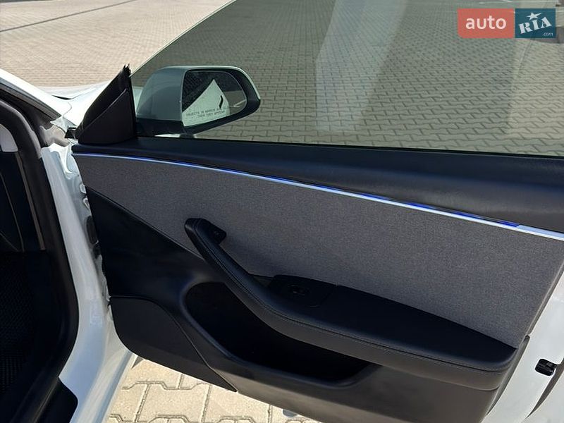 Седан Tesla Model 3 2024 в Вінниці фото 11 Седан Tesla Model 3 2024 в Вінниці