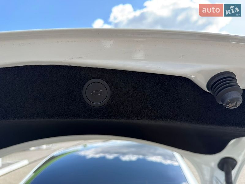Седан Tesla Model 3 2024 в Вінниці фото 14 Седан Tesla Model 3 2024 в Вінниці