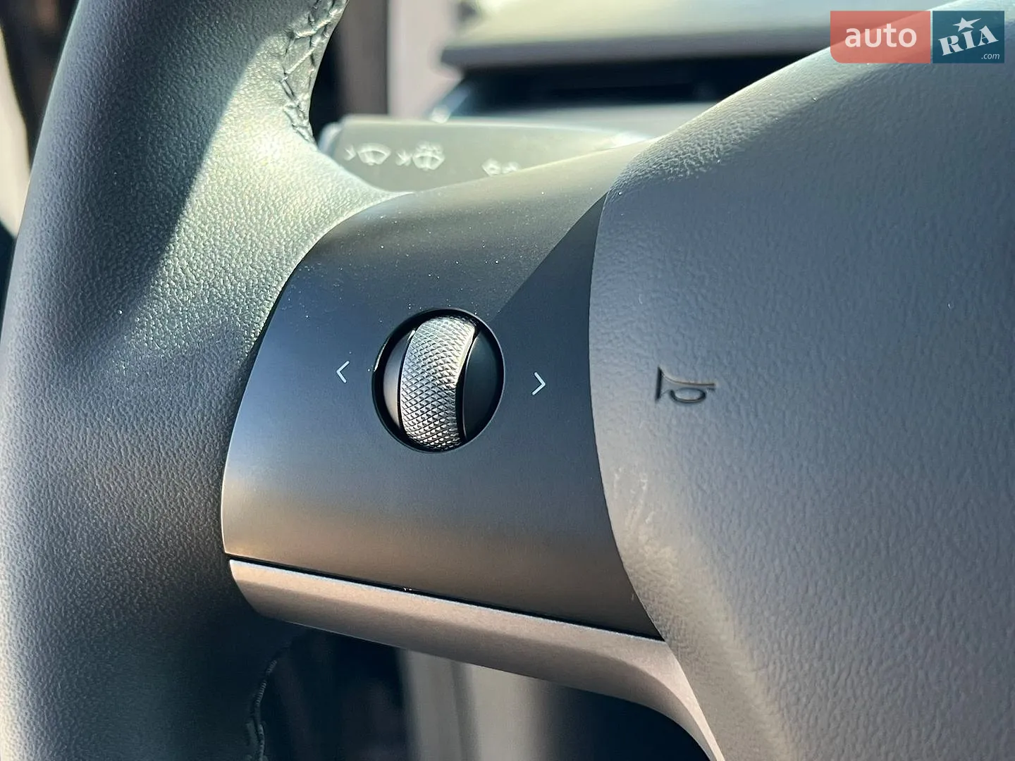2020 Tesla Model 3 - мініатюра 33