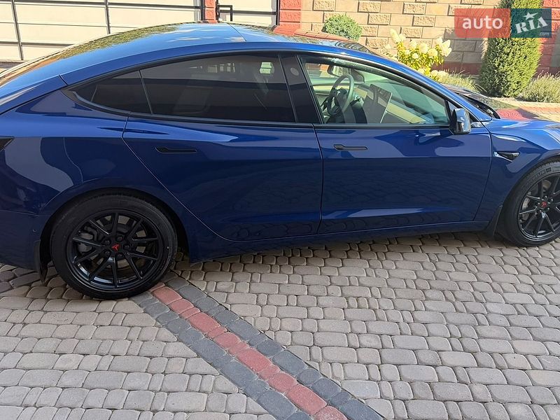 Седан Tesla Model 3 2022 в Ровно фото 14 Седан Tesla Model 3 2022 в Ровно