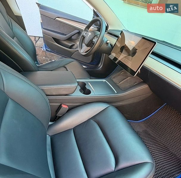 Седан Tesla Model 3 2022 в Ровно фото 20 Седан Tesla Model 3 2022 в Ровно