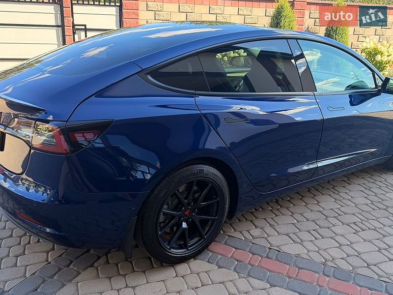 Седан Tesla Model 3 2022 в Ровно фото 15 Седан Tesla Model 3 2022 в Ровно
