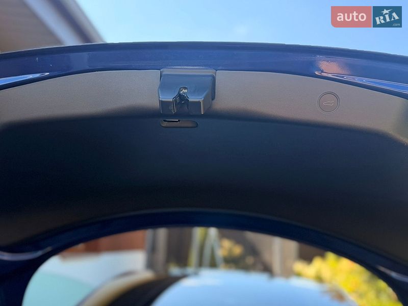 Седан Tesla Model 3 2022 в Ровно фото 25 Седан Tesla Model 3 2022 в Ровно