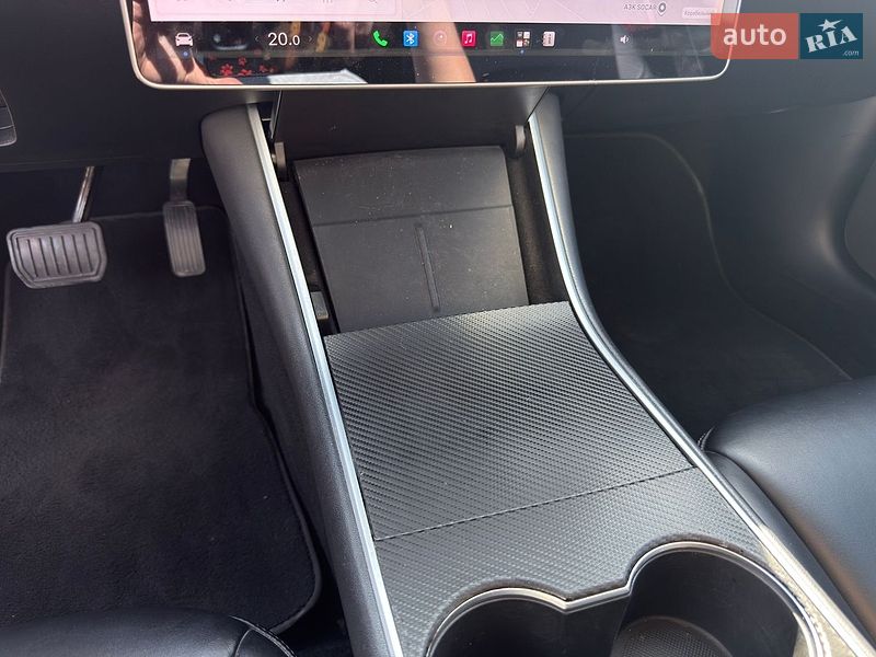 Седан Tesla Model 3 2018 в Миколаєві